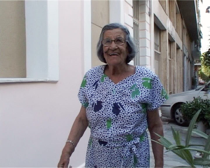 Scene from the documentary Twelve Neighbours (Odos Sfaktirias) by Marianna Economou