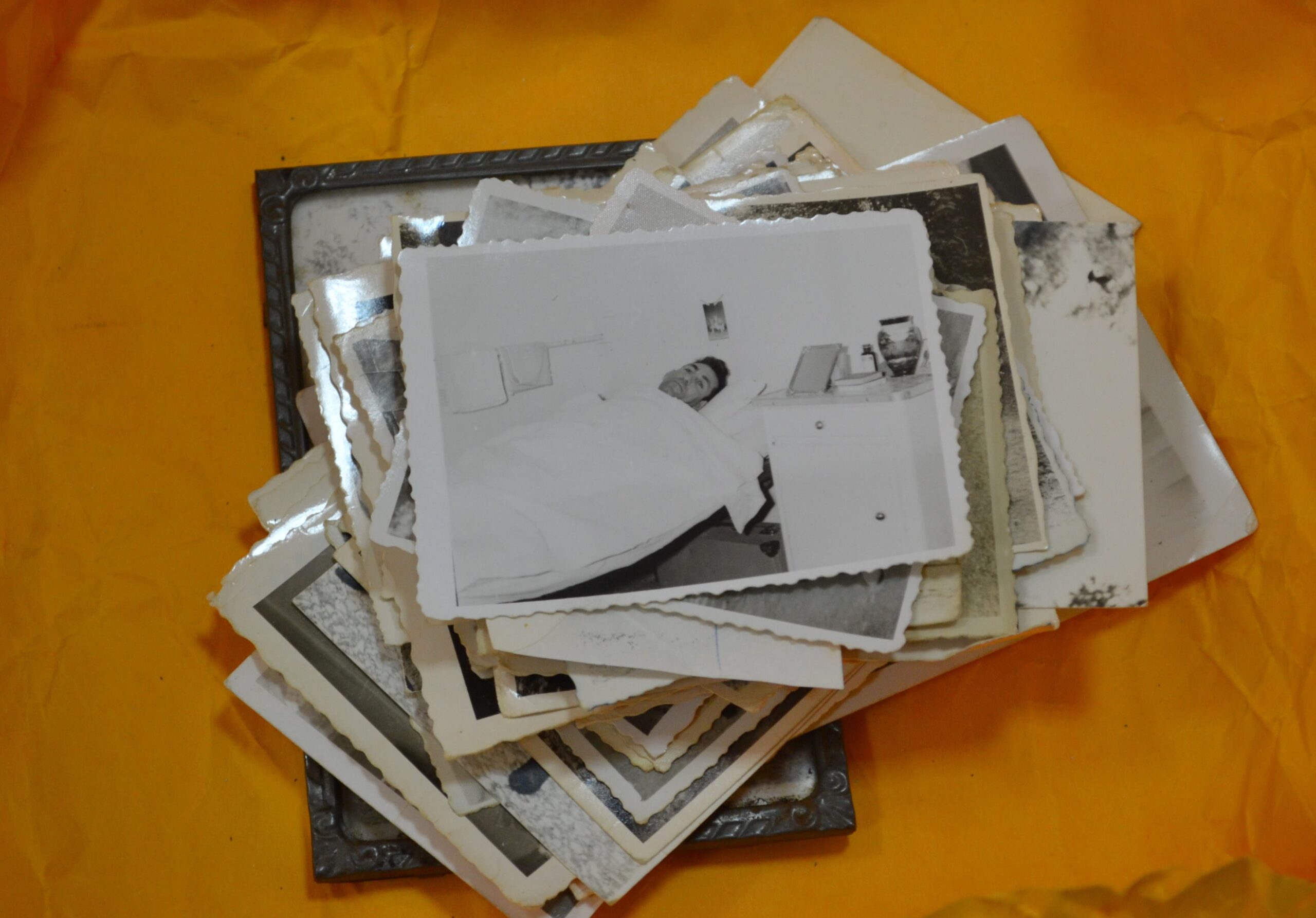 Scene from the documentary Unclaimed by Marianna Economou